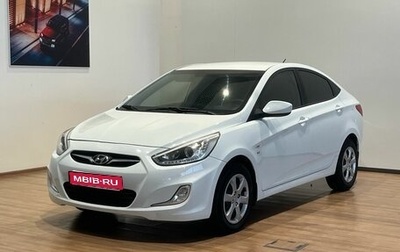 Hyundai Solaris II рестайлинг, 2013 год, 880 000 рублей, 1 фотография