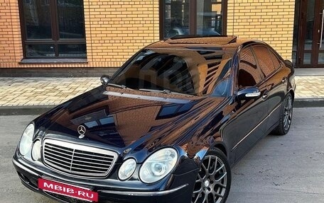 Mercedes-Benz E-Класс, 2002 год, 940 000 рублей, 3 фотография