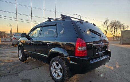 Hyundai Tucson III, 2004 год, 950 000 рублей, 3 фотография