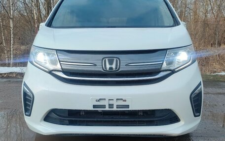 Honda Stepwgn IV, 2016 год, 2 400 000 рублей, 3 фотография