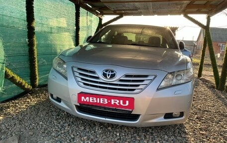 Toyota Camry, 2007 год, 1 200 000 рублей, 2 фотография