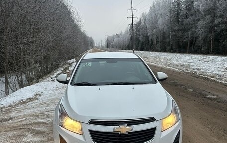 Chevrolet Cruze II, 2014 год, 870 000 рублей, 2 фотография