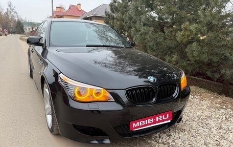 BMW 5 серия, 2004 год, 1 850 000 рублей, 3 фотография