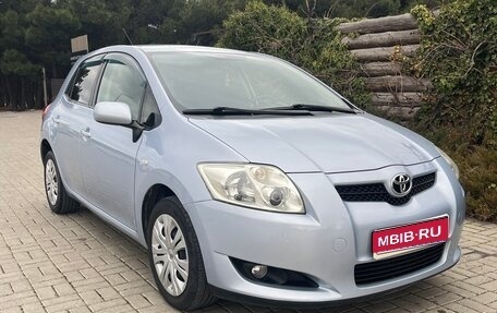 Toyota Auris II, 2007 год, 800 000 рублей, 1 фотография