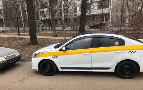 KIA Rio IV, 2017 год, 770 000 рублей, 6 фотография