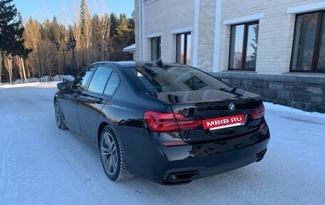 BMW 7 серия, 2018 год, 4 400 000 рублей, 6 фотография