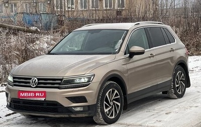 Volkswagen Tiguan II, 2018 год, 2 950 000 рублей, 1 фотография