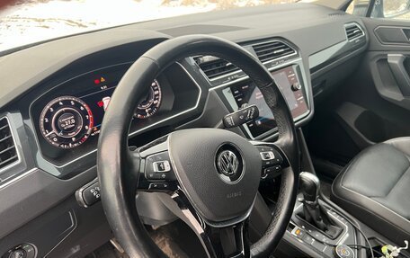 Volkswagen Tiguan II, 2018 год, 2 950 000 рублей, 6 фотография