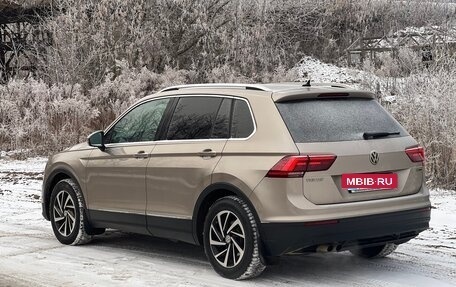 Volkswagen Tiguan II, 2018 год, 2 950 000 рублей, 2 фотография