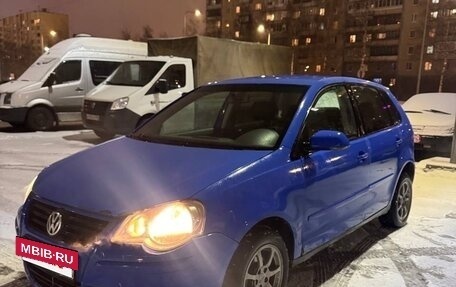 Volkswagen Polo IV рестайлинг, 2005 год, 281 000 рублей, 2 фотография