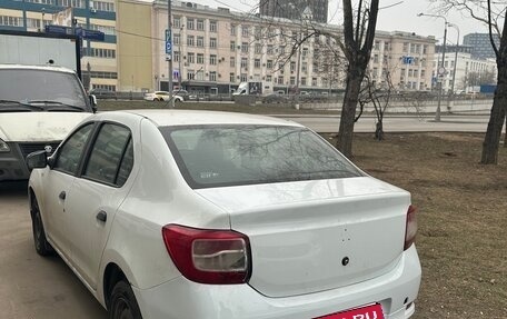 Renault Logan II, 2019 год, 700 000 рублей, 2 фотография