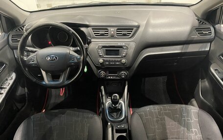 KIA Rio III рестайлинг, 2013 год, 799 000 рублей, 10 фотография