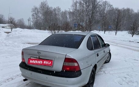 Opel Vectra B рестайлинг, 1996 год, 80 000 рублей, 4 фотография