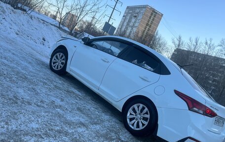 Hyundai Solaris II рестайлинг, 2018 год, 820 000 рублей, 6 фотография