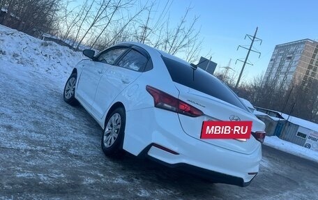 Hyundai Solaris II рестайлинг, 2018 год, 820 000 рублей, 7 фотография