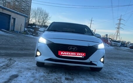 Hyundai Solaris II рестайлинг, 2018 год, 820 000 рублей, 14 фотография