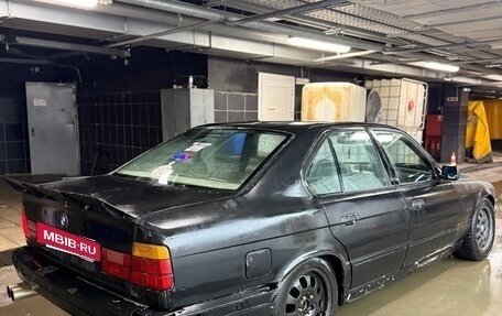 BMW 5 серия, 1994 год, 250 000 рублей, 3 фотография