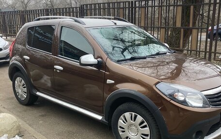 Renault Sandero I, 2013 год, 820 000 рублей, 4 фотография