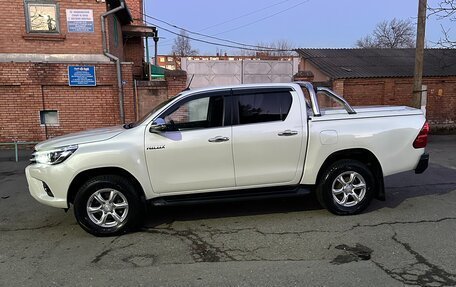 Toyota Hilux VIII, 2018 год, 3 700 000 рублей, 1 фотография