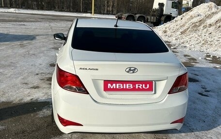 Hyundai Solaris II рестайлинг, 2016 год, 970 000 рублей, 1 фотография