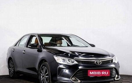 Toyota Camry, 2017 год, 2 125 000 рублей, 3 фотография