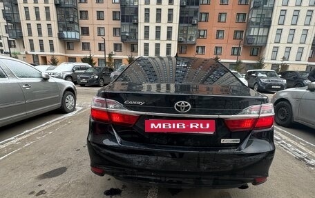 Toyota Camry, 2017 год, 2 950 000 рублей, 6 фотография