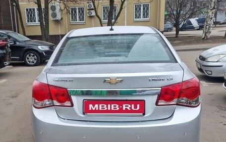 Chevrolet Cruze II, 2012 год, 650 000 рублей, 3 фотография