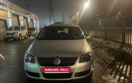 Volkswagen Passat B6, 2010 год, 780 000 рублей, 4 фотография