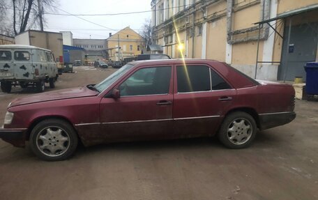 Mercedes-Benz E-Класс, 1993 год, 245 000 рублей, 7 фотография