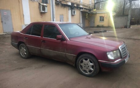 Mercedes-Benz E-Класс, 1993 год, 245 000 рублей, 8 фотография