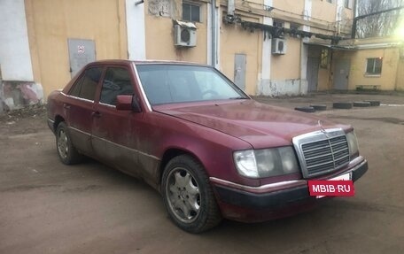 Mercedes-Benz E-Класс, 1993 год, 245 000 рублей, 3 фотография