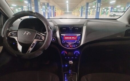 Hyundai Solaris II рестайлинг, 2012 год, 650 000 рублей, 9 фотография