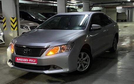 Toyota Camry, 2012 год, 1 480 000 рублей, 1 фотография