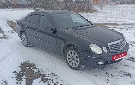 Mercedes-Benz E-Класс, 2007 год, 1 250 000 рублей, 10 фотография