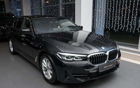 BMW 5 серия, 2023 год, 8 984 217 рублей, 8 фотография