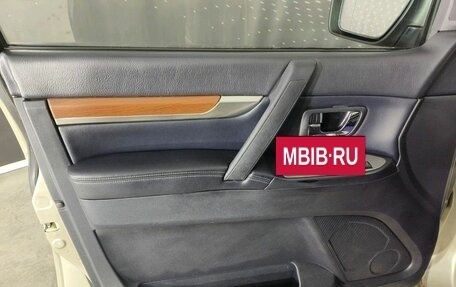 Mitsubishi Pajero IV, 2007 год, 1 400 000 рублей, 9 фотография