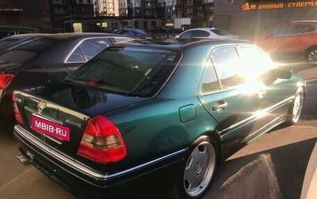 Mercedes-Benz C-Класс, 1994 год, 1 500 000 рублей, 6 фотография