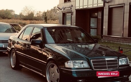 Mercedes-Benz C-Класс, 1994 год, 1 500 000 рублей, 16 фотография