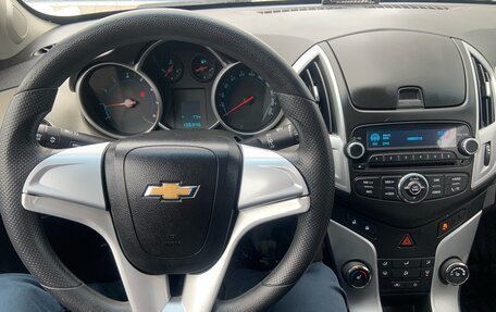 Chevrolet Cruze II, 2013 год, 828 000 рублей, 11 фотография