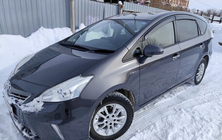 Toyota Prius Alpha I (ZVW40/41), 2014 год, 1 390 000 рублей, 1 фотография