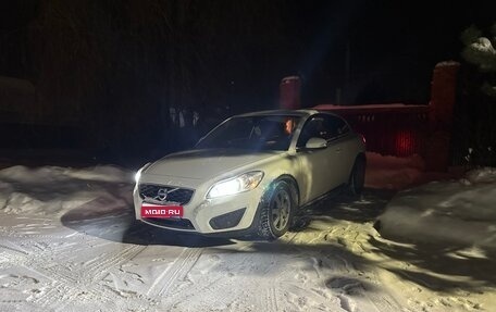 Volvo C30 I рестайлинг, 2011 год, 865 000 рублей, 1 фотография