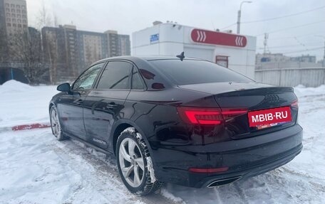 Audi A4, 2018 год, 2 890 000 рублей, 4 фотография