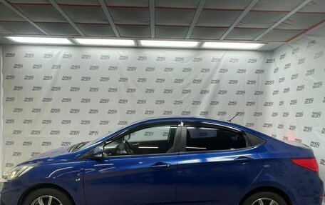 Hyundai Solaris II рестайлинг, 2011 год, 650 000 рублей, 3 фотография