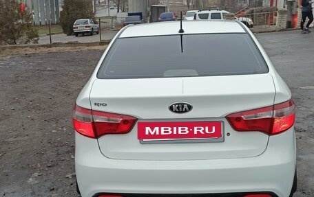 KIA Rio III рестайлинг, 2014 год, 700 000 рублей, 9 фотография