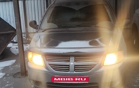 Dodge Caravan IV, 2005 год, 350 000 рублей, 3 фотография