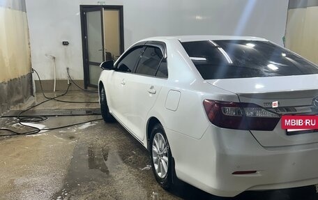 Toyota Camry, 2014 год, 2 080 000 рублей, 3 фотография