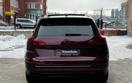 Volkswagen Touareg III, 2018 год, 4 850 000 рублей, 5 фотография