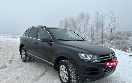 Volkswagen Touareg III, 2011 год, 2 250 000 рублей, 2 фотография