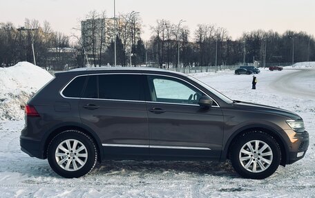 Volkswagen Tiguan II, 2017 год, 2 250 000 рублей, 4 фотография