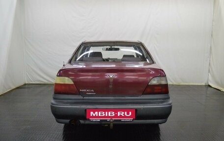 Daewoo Nexia I рестайлинг, 1998 год, 106 000 рублей, 6 фотография